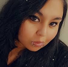 Why can't I find paw prints in the Lion King realm?