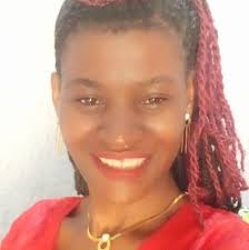 Why is Tiago not reacting to his mother's bad cavity?