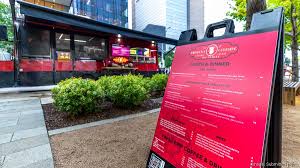 Happy Food Truck Friday! It'S No Yolk... - Klyde Warren Park | Facebook