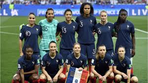 Découvrez l'application l'equipe de france, au service de tous les fans des bleus ! Qui Sont Les Compagnons Des Joueuses De L Equipe De France De Football Femme Actuelle Les Videos