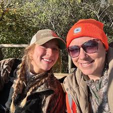 So glad momma got to sit with me today🤎🦌