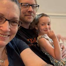 Fundraiser for Chelsee Marie by Machelle Straight : This wonderful family  in devastating times.