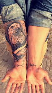An Eagle Tattoo By Babbu Kaila Dovme Tasarimlari Dovme Dovme Fikirleri