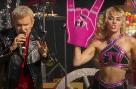 Tráiler super bowl 2021 'fast & furious 9' dom, letty, cipher y magdalene shaw están de vuelta en una nueva aventura llena de coches, motos y golpes. Watch Miley Cyrus Brings Out Billy Idol And Joan Jett For Super Bowl Pre Game Tiktok Performance Primetimer