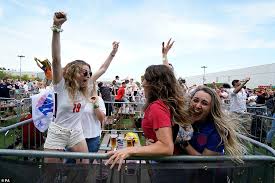 Besides that clip, one that gets equally as much attention every time a major tournament comes around is the crowd belting out england's national anthem. Xx6dmmusmwqnom