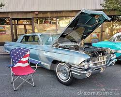 Rutherford New Jersey Usa One Of The Many Impressive Vintage Vehicles On Display During The Summer Kick Off The 2nd Car Show Classic Cars Classic Car Show
