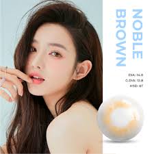 Kính áp tròng Noble Brown Blue Eyes, dòng lens cận sử dụng sáu tháng, giãn  tròng vừa, màu nâu cam NOB-BR