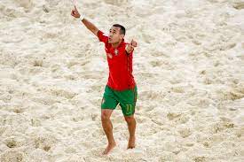 3quatro anos após conquistar o título em casa, portugal voltou. H Rg8nwbyslsrm