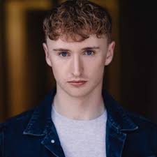 Jazmin Arnold (@jazmin_arnold)