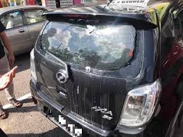 Ini petua untuk orang yang tak tahu macam saya. Hati Hati Cermin Kereta Pecah Penangan Penyembur Fabrik Motoqar