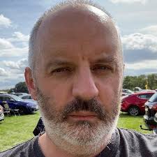 Neil Arrowsmith (@NeilArrow)