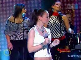 Early in her career, she was a singer of a small band in szeged. Peter Szabo Szilvia Szerelemre Szulettem Youtube