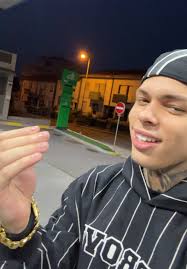 Kew e Clara: O Trabalho Vale Nota com Danças Incríveis