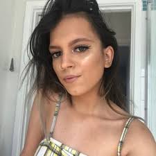 Bethany Nicholson (@asbethnicholson)