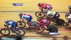 De tandem, een fiets voor twee personen, was een onderdeel bij de olympische spelen tot 1972 en bij de wereldkampioenschappen baanwielrennen tot 1994. Wk Baanwielrennen Wat Is De Scratch Youtube