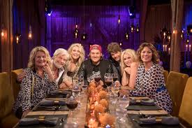 Hver gang vi møtes (meaning every time we meet in norwegian) is a norwegian reality television show broadcast on the norwegian tv 2 television station in 2012. Musikk Petter Katastrofes Dag I Hver Gang Vi Motes Bodoposten No