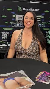 @BranditScans video Tweet