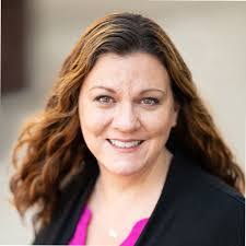 Denise Sumner's Instagram, Twitter & Facebook