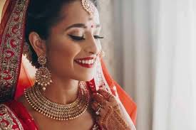 A wedding invitation calls for serious considerations for a hairstyle for indian wedding function. Top Trending Indian Wedding Hairstyles And Tips For Healthy Hair Femina In