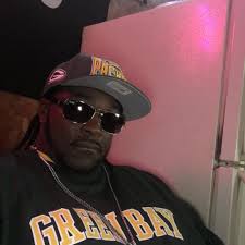 Everyone is going to want this. 🤩 Your chance to win a signed Keon Coleman  football: https://yi.nzc.am/38/6J24ph