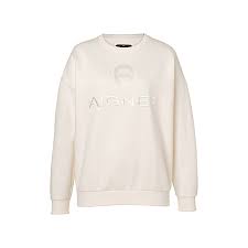 Sweater weather is finally here! Sweater Weiss Aigner