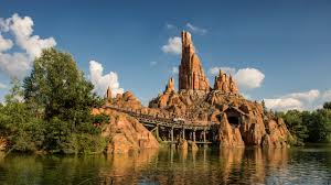 «les rénovations ont porté tant sur les améliorations techniques. Un Tour Virtuel Dans La Mine De Big Thunder Mountain Disneyphile