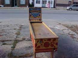Bring the fun of shuffle gaming into your home with our shuffleboard table with accessories. 1950s Antique Indoor Shuffleboard Table Coin Operated Tavern Uniteds On Popscreen