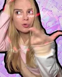 Emily Breidenbach's Instagram, Twitter & Facebook