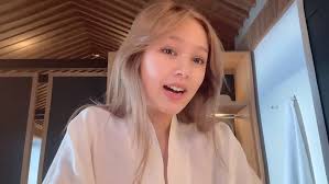 Jun 29, 2021 · 4. Xoai Non Khoe Máº·t Má»™c Ä'áº¹p Khong Ti Váº¿t Khi Vá»«a Ngá»§ Dáº­y Tin Moi Online