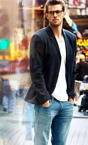 Black Blazer Outfit Men 11 Cool Jeans Blazer Outfit Ideas For Men Muzhskoj Naryad Muzhskaya Povsednevnaya Moda Naryady S Blejzerami