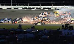 When it finally got going before 11 p.m. Breaking Down The 7 Craziest Moments From Nascar S Summer Daytona Race