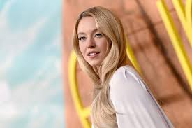Sydney Sweeney Frees the Nipple in a Sheer Lace Bodysuit With a Giant Plunging Chest Cutout