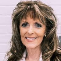 Pam Mosher's Instagram, Twitter & Facebook