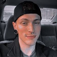 Cody Diehl's Instagram, Twitter & Facebook