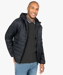 Modèle avec capuche doublée munie d'un lien de serrage élastique. Doudounes Homme Pas Cheres Avec Ou Sans Manches Gemo