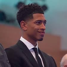 Andrew Bellingham's Instagram, Twitter & Facebook