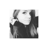 Kaley Frank's Instagram, Twitter & Facebook