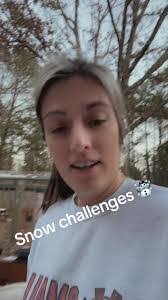 Carly Kelly's Instagram, Twitter & Facebook