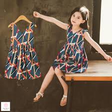 Dũng là nghi can gây ra vụ xâm hại tình dục, giết bé gái 5 tuổi tại bãi đất trống cách nhà 300m vào tối 17/4, gây xôn xao dư luận. Ao Ä'áº§m Be Gai 10 Tuá»•i 3 12 Tuá»•i Vay Be Gai 5 Tuá»•i Thá»i Trang Cho Be Gai 12 Tuá»•i Tá»'t Gia Ráº»