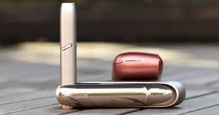 Iqos 3 duo is the newest elegant tobacco heating system. Revolutionares Iqos 3 Duo Fur Zwei Heets Patronen In Folge Das Sich In Der Halfte Der Zeit Aufladt Iqos Magazin