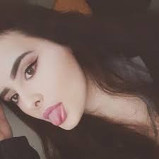 Stream Isabelle Reed music