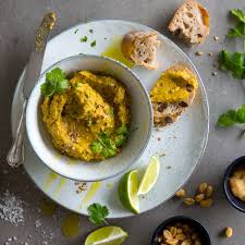 Vezi mai jos distribuția macronutrienților pentru acest aliment Besonderes Bei Kaufland Kaufland