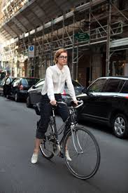 Pin By Kurnia Hadi On Girl City Bike Bicycle Chic Bicycle Fashion Fashion