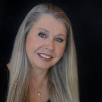 Kimberly Starnes's Instagram, Twitter & Facebook