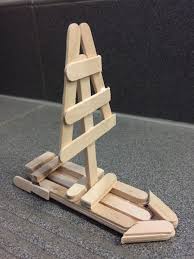 Anstatt zu arbeiten mache ich alles jobs. Schiff Aus Holz Eisstielen Fur Kinder Zum Basteln Basteln Mit Eisstielen Schiff Basteln Basteln