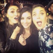 Phoebe Tonkin Adelaide Kane Leah Pipes Phoebe Tonkin Leah Pipes Adelaide Kane