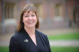 Corporate boards usually include a subset of the board called the compensation committee. County Council Chief Executive Paid Seven Times The Average Council Salary Cambridgeshire Live
