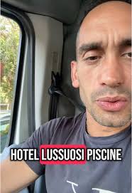 Come Siamo Messi: La Verità Sui Social e il Lusso