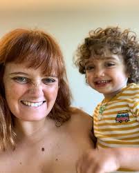 195,277 likes · 961 talking about this. Depois Do Premio O Alerta Carolina Deslandes Revela Doenca De Santiago O Nosso Filho E Especial Nacional Flash