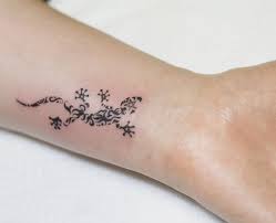 Tatouage Polynesien Homme Motifs Et Signification Tatouage Polynesien Tatouage Tatouage Gecko